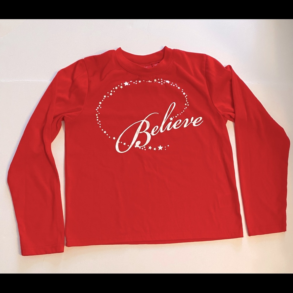 Macy’s Family PJs Red “Believe” Long Sleeve Pajama Top Size 10/12 (Girls)